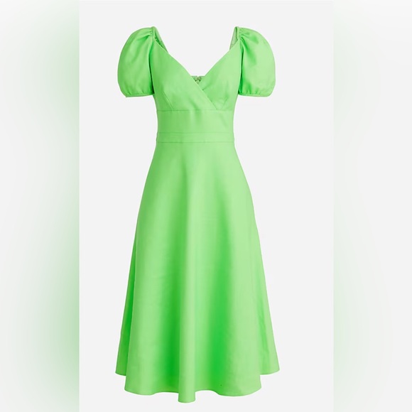 J. Crew Dresses & Skirts - J Crew Puff-sleeve V-neck midi dress in stretch linen blend